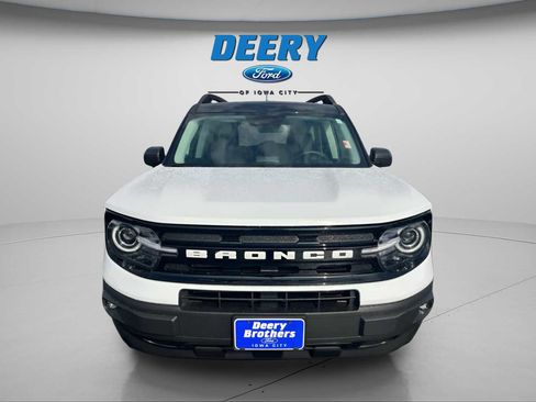 Used 2024 Ford Bronco Sport Outer Banks w/ Tech Package image 3