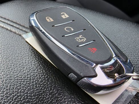 Used 2024 Chevrolet Malibu LT FWD image 30