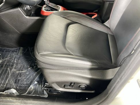 Used 2022 Jeep Renegade Trailhawk w/ Sun/Sound Group AWD/4WD image 19