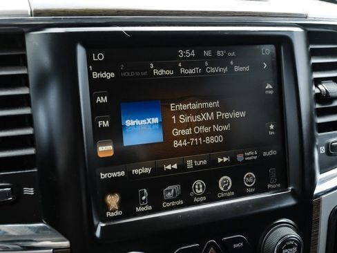 Used 2016 RAM 3500 Laramie image 27