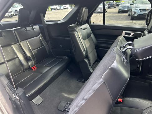 Used 2022 Ford Explorer ST w/ ST Street Pack AWD/4WD image 29