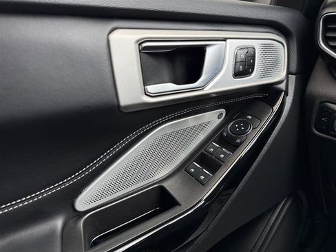 Used 2023 Ford Explorer ST w/ Equipment Group 401A image 27