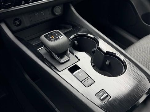 Used 2026 Nissan Rogue SV w/ Cold Weather Package image 17