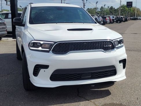 Used 2023 Dodge Durango SXT RWD image 15