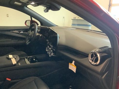 New 2025 Chevrolet Blazer EV LT image 33