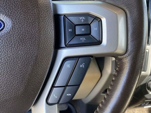 Used 2018 Ford F150 Lariat image 22