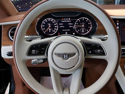 Used 2024 Bentley Continental GT AWD/4WD image 29