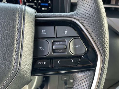 Used 2024 Toyota Tundra Limited image 9