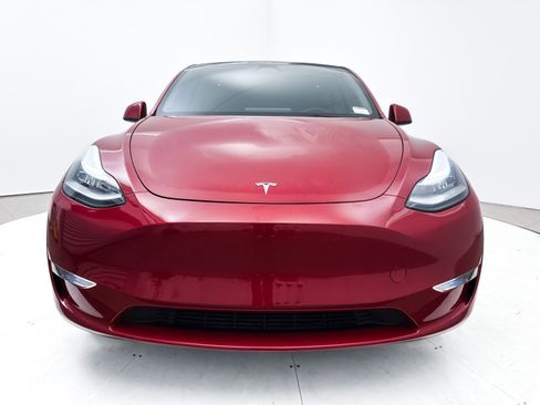 Used 2023 Tesla Model Y Long Range image 10