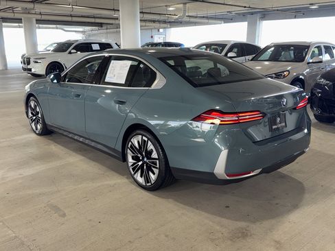 Certified 2025 BMW 530i 530i image 6