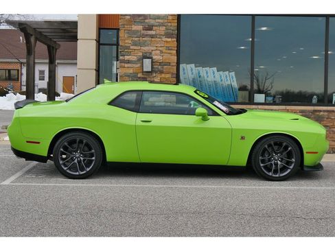 Used 2023 Dodge Challenger R/T Scat Pack w/ Plus Package image 2