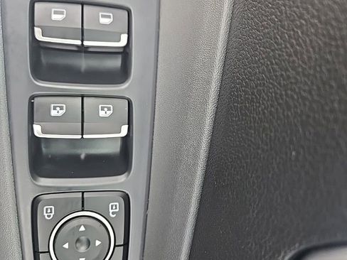 Used 2023 Hyundai Santa Fe SEL image 15