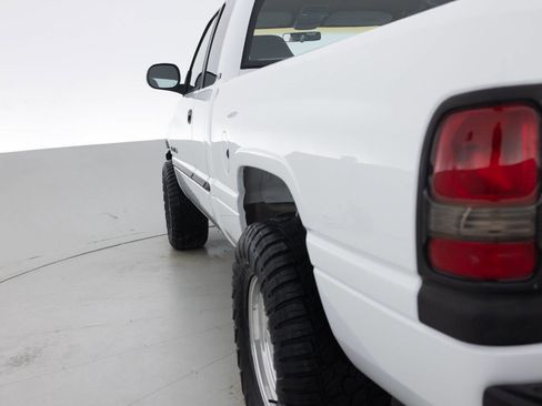 Used 2000 Dodge Ram 1500 Truck 2WD Quad Cab image 13