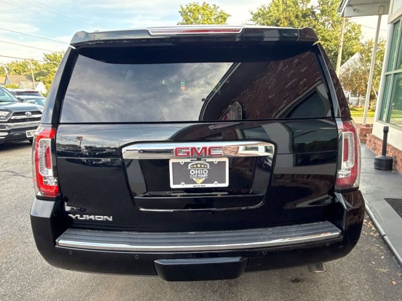 Used 2015 GMC Yukon Denali w/ Premium Package AWD/4WD image 6