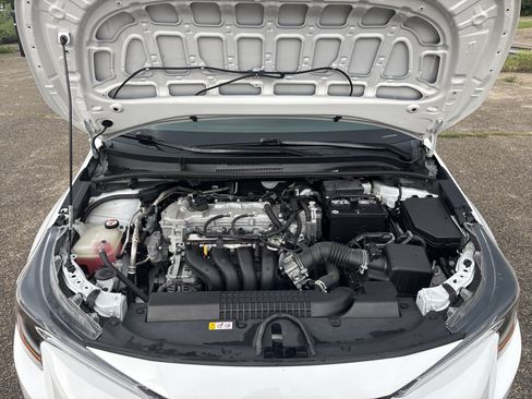 Used 2022 Toyota Corolla LE FWD image 16