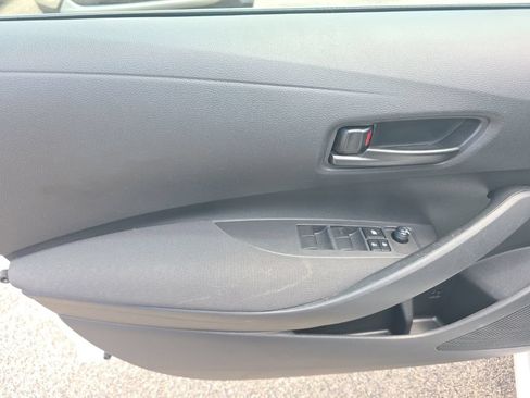 Used 2024 Toyota Corolla LE FWD image 14