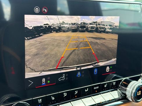 New 2026 GMC Canyon AT4 w/ Technology Plus Package AWD/4WD image 21