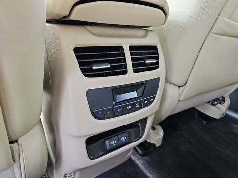 Used 2017 Acura MDX SH-AWD w/ Technology Package image 16