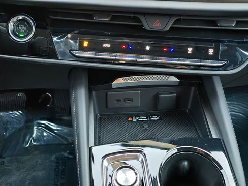 New 2026 Buick Envision Avenir AWD/4WD image 24