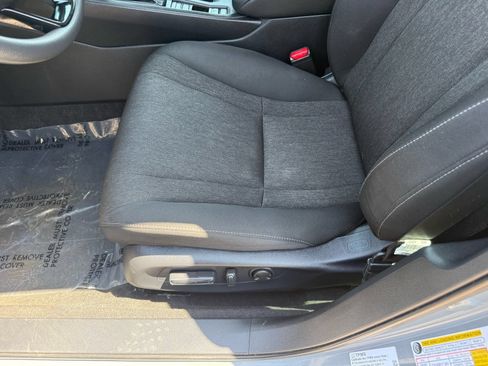 Used 2025 Honda Accord SE image 14