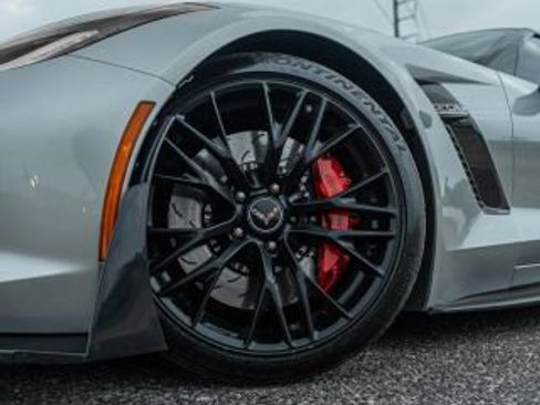 Used 2016 Chevrolet Corvette Z06 w/ 2LZ Preferred Equipment Group image 19