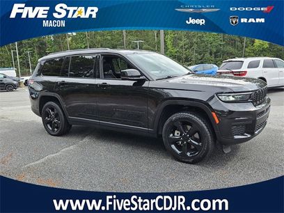 Used 2023 Jeep Grand Cherokee L Laredo