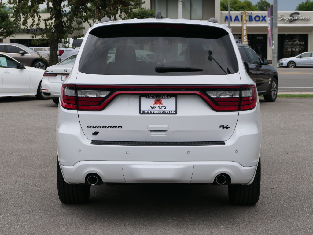 Used 2025 Dodge Durango R/T w/ Blacktop Package AWD/4WD image 5