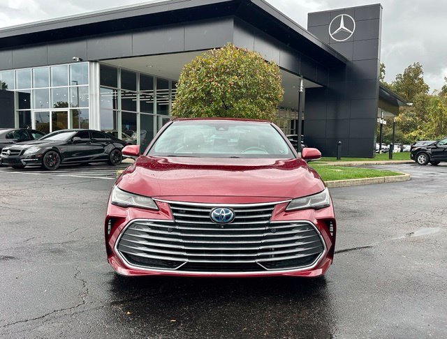 Used 2021 Toyota Avalon Limited w/ Advanced Safety Package FWD image 3