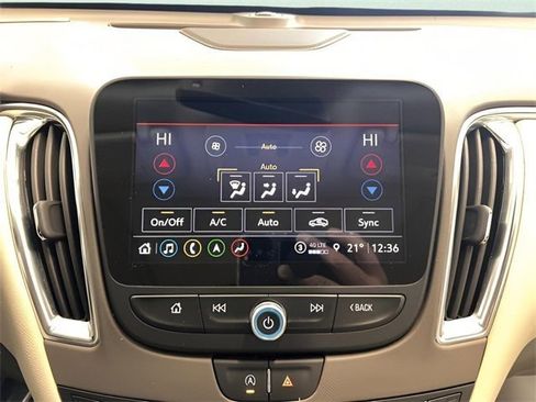 Certified 2024 Chevrolet Malibu LT image 25