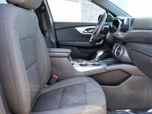 Used 2022 Chevrolet Blazer LT w/ LPO, Black Accent Package image 10