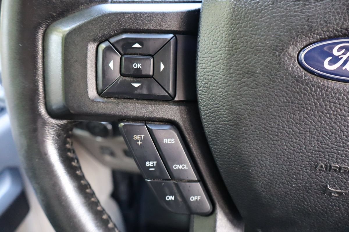 Used 2019 Ford F150 XLT w/ Equipment Group 302A Luxury AWD/4WD image 29