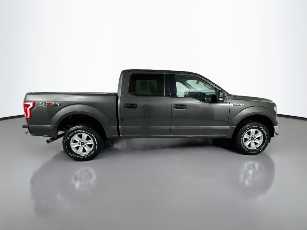 Used 2017 Ford F150 XLT w/ Equipment Group 301A Mid AWD/4WD image 9