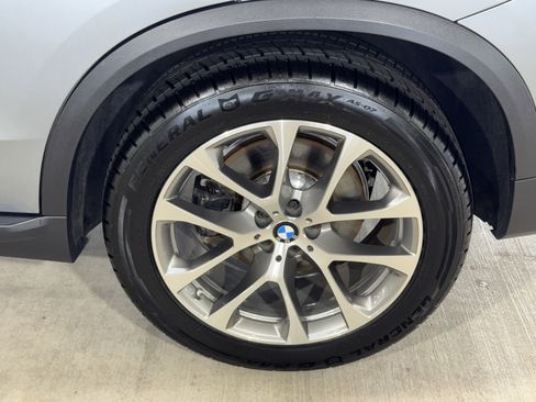 Used 2024 BMW X5 xDrive40i AWD/4WD image 36