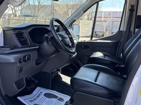 Used 2024 Ford Transit 250 148 High Roof image 11