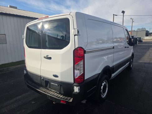Used 2020 Ford Transit 250 Low Roof image 3