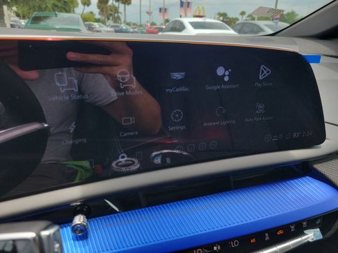 New 2026 Cadillac Optiq V AWD/4WD image 20