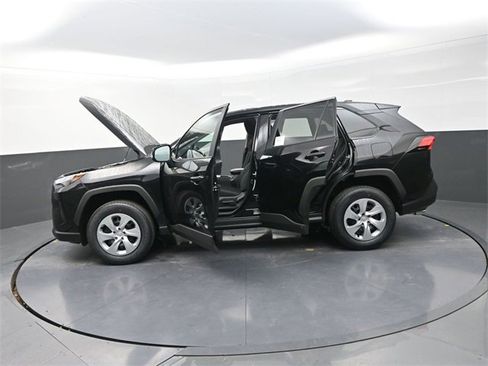New 2025 Toyota RAV4 LE image 38