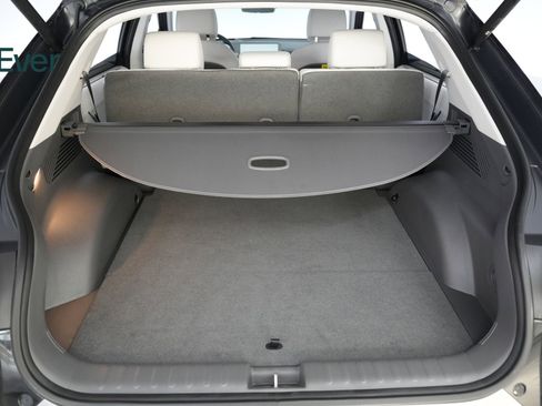 Used 2024 Hyundai Ioniq 5 Limited image 8