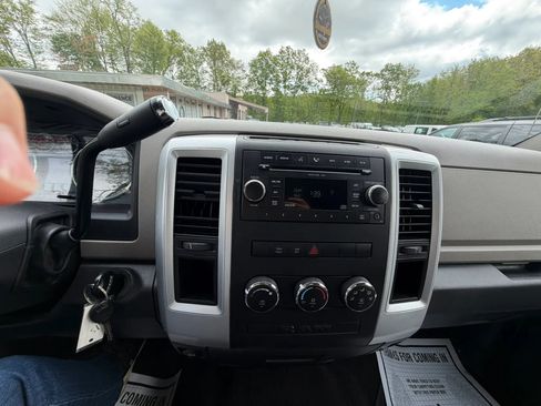 Used 2009 Dodge Ram 1500 Truck SLT RWD image 24