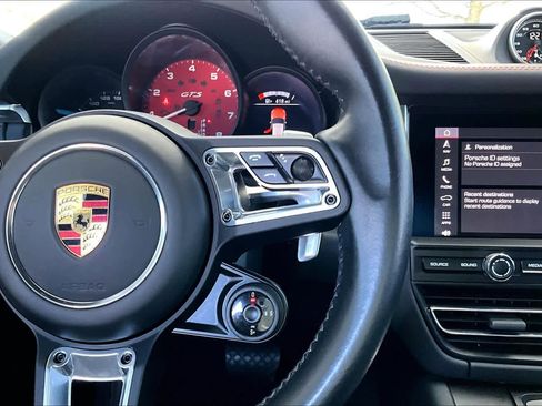 Used 2021 Porsche Macan GTS image 24