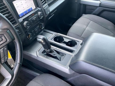 Used 2017 Ford F150 XLT w/ Equipment Group 301A Mid AWD/4WD image 18