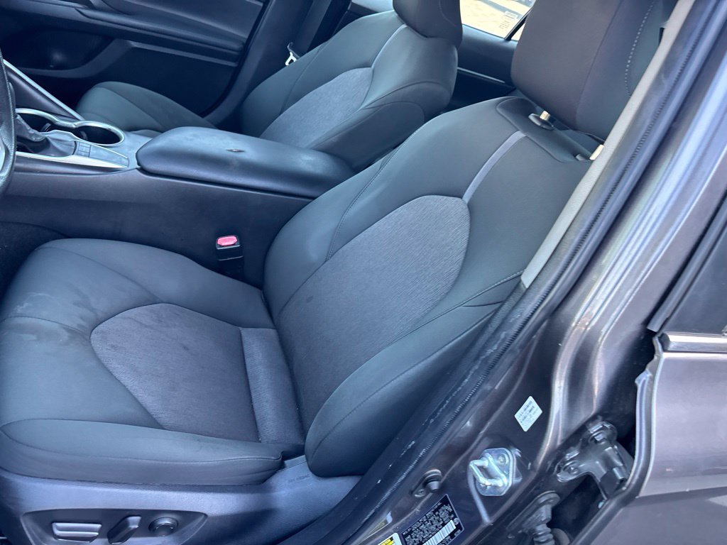 Used 2023 Toyota Camry LE FWD image 12