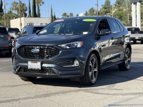 Certified 2023 Ford Edge ST AWD/4WD image 3