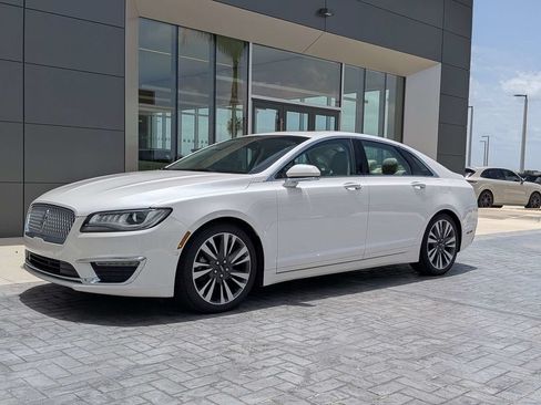 Certified 2019 Lincoln MKZ Reserve AWD/4WD image 1