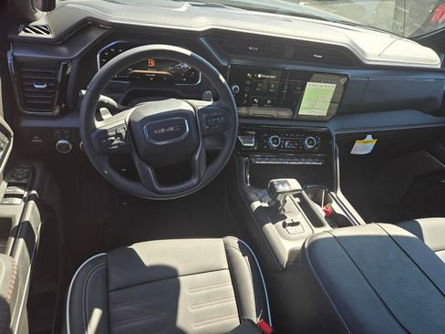New 2026 GMC Sierra 1500 AT4X AWD/4WD image 9