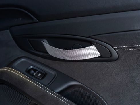 Used 2021 Porsche 718 Boxster Spyder image 29