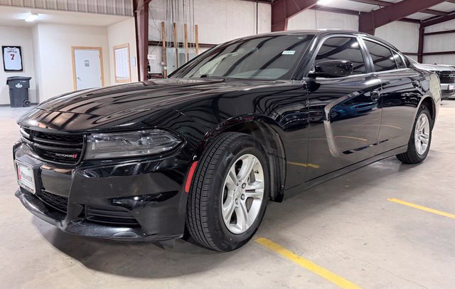 Used 2023 Dodge Charger SXT RWD image 6