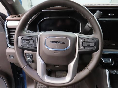 Used 2024 GMC Sierra 3500 Denali w/ Denali Reserve Package image 49