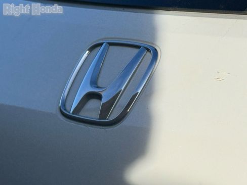 Used 2023 Honda HR-V Sport image 12