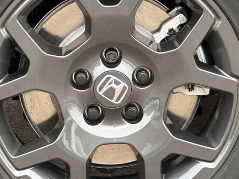 New 2025 Honda Pilot TrailSport image 8